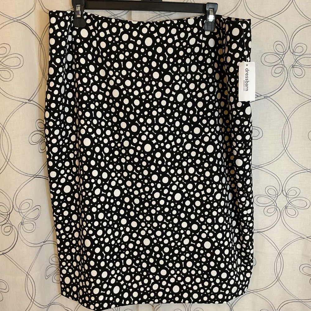 NWT Jones Studio Separates Pencil Skirt Black White Bubble Dot Print Size 14